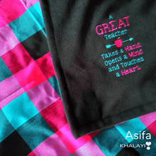 Load image into Gallery viewer, Asifa Maasai Fleece Blanket