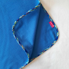 Load image into Gallery viewer, Watetu Border Fleece Blanket