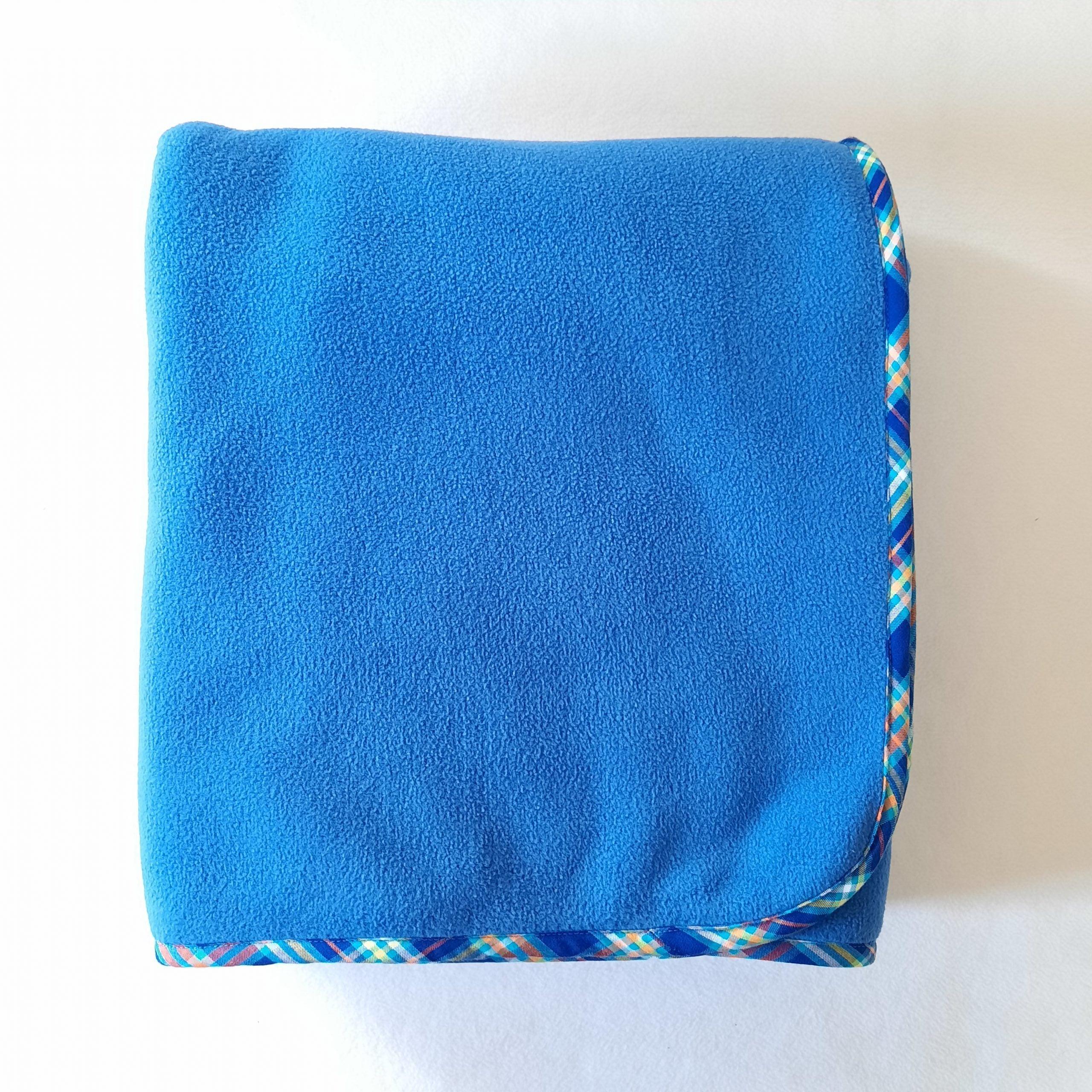 Watetu Border Fleece Blanket