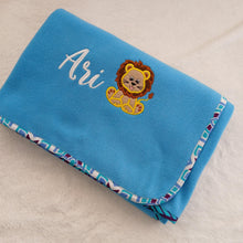 Load image into Gallery viewer, KDL_Border_Fleece_Blankie_Ari
