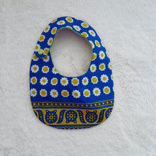 Load image into Gallery viewer, Ready to Gift Khanga Love Bibs Set Kisutu
