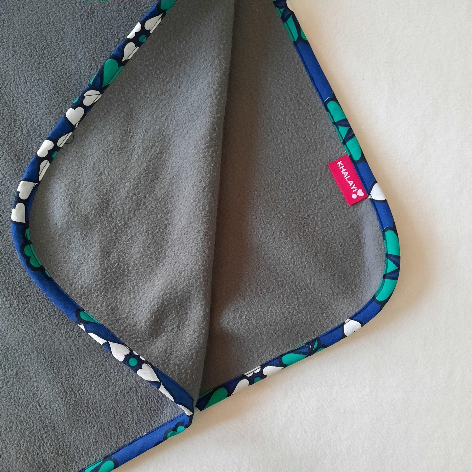 Kioko Border Fleece Blanket