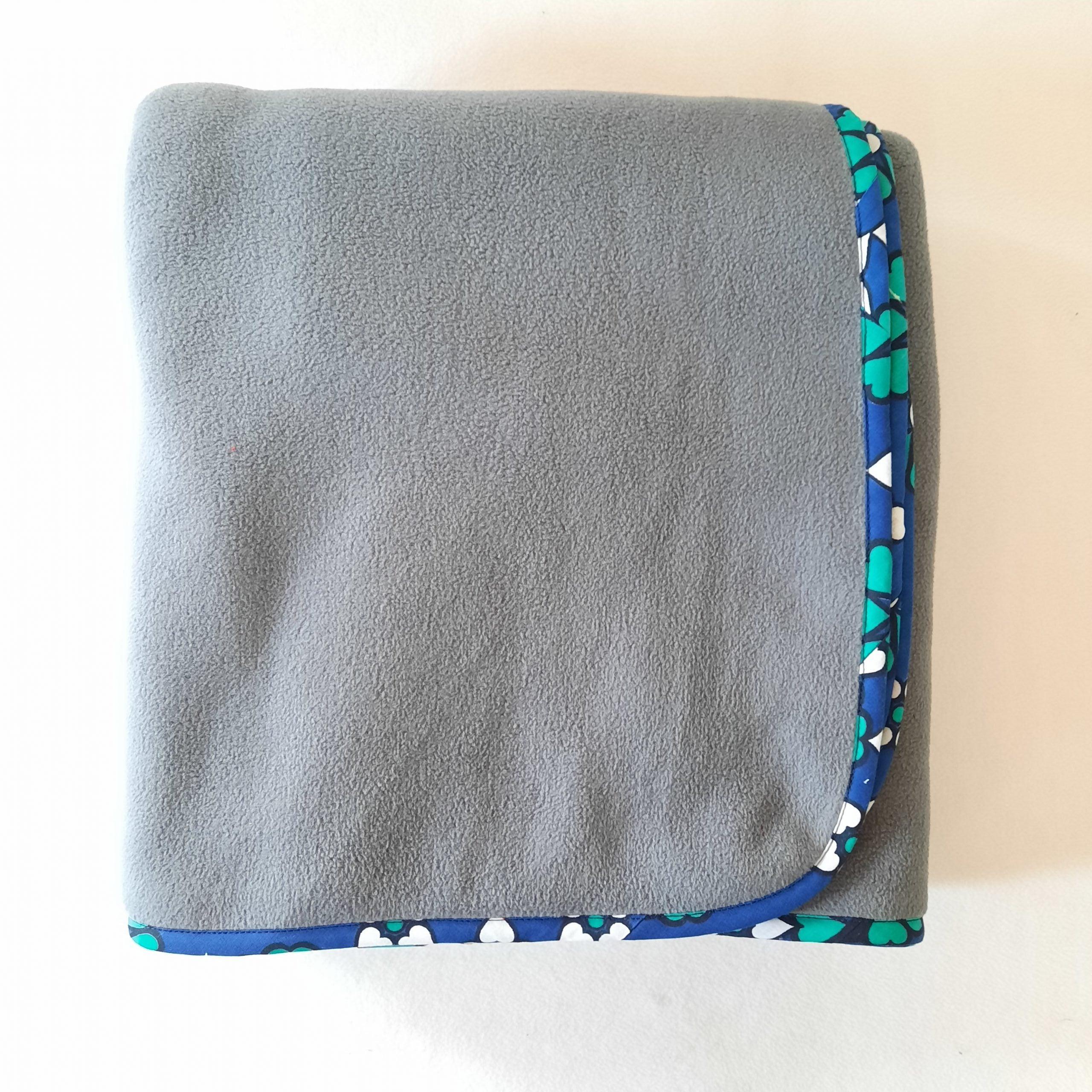 Kioko Border Fleece Blanket